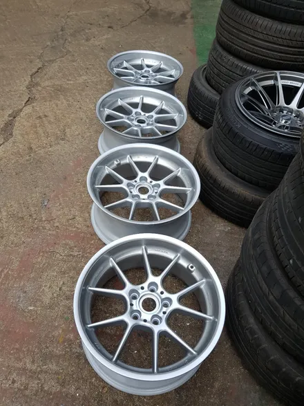 [원조][부산휠수리][부산휠복원][부산중고휠][부산휠도색] BMW E시리즈용 BBS RC17인치 모델 휠복원 휠수리 휠도색! 하이퍼실버 분체도장! / 부산 기장군