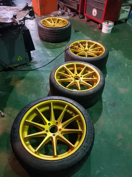원조[부산휠복원][부산중고휠] [부산휠도색][부산휠수리]벤츠C63AMG 사외품  휠수리/휠도색 / 부산 기장군