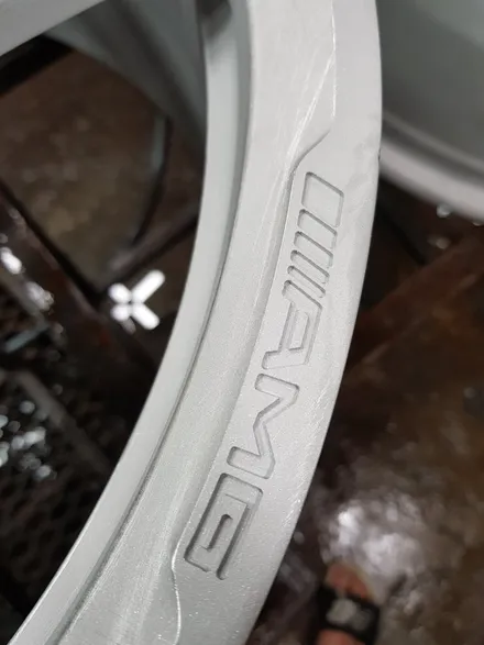 원조[부산휠복원][부산휠수리] [벤츠휠복원.[벤츠휠수리]벤츠w221-S63amg 20인치 단조 포밍휠 주차상처 휠수리/휠복원/다야컷팅재생! / 부산 기장군