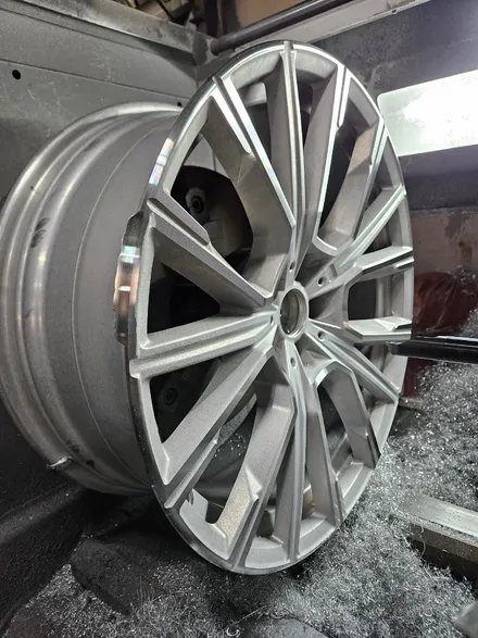 원조[부산휠복원] BMW 760 20인치 휠복원! / 부산 기장군
