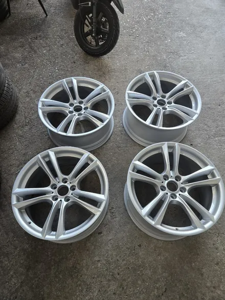 원조[부산 휠복원] BMW F바디 7시리즈 휠복원 휠도색 작업! / 부산 기장군