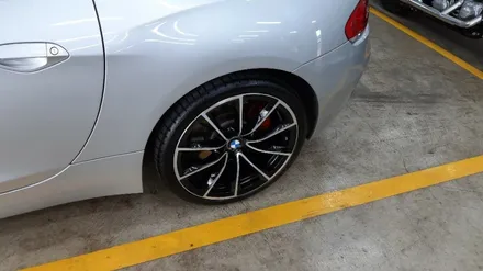 원조[부산휠복원][부산휠수리]BMW Z4 19인치 휠수리 휠복원 다야컷팅 재생하기! / 부산 기장군