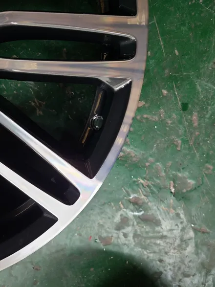 [원조]부산휠복원 BMW G바디 530i 사고차량 휠복원 작업! / 부산 기장군