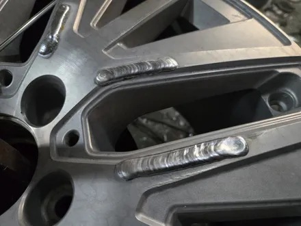원조[부산 휠 복원] 벤츠 GLC300 휠복원 작업! / 부산 기장군