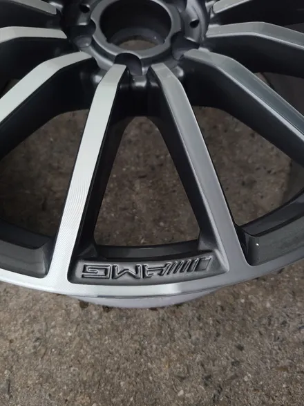 [원조]부산휠복원 벤츠GT43 AMG 휠복원 비용? / 부산 기장군