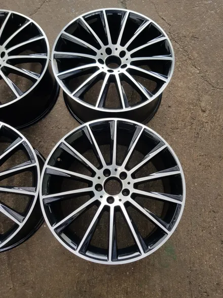 원조[부산휠복원][부산휠수리][부산중고휠] 벤츠S350 20인치 마차휠 대략난감 휠수리/휠복원/다야컷팅 재생하기 / 부산 기장군