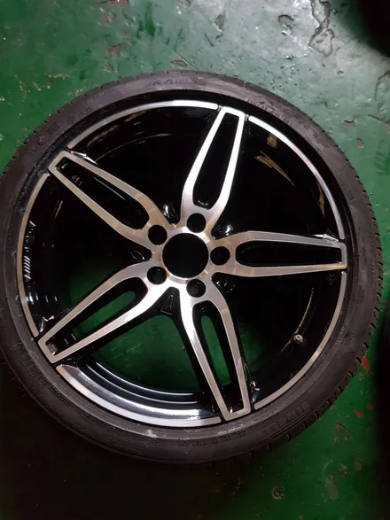 원조[부산휠복원][부산휠수리]벤츠E350amg 19인치 정품휠 휠수리/휠복원/다야컷팅 재생하기! / 부산 기장군