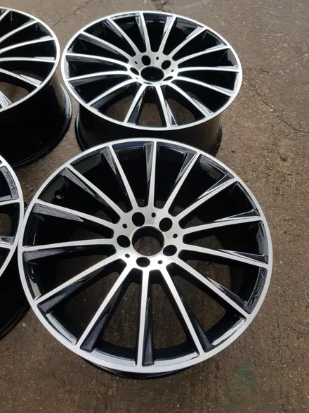 원조[부산휠복원][부산휠수리][부산중고휠] 벤츠S350 20인치 마차휠 대략난감 휠수리/휠복원/다야컷팅 재생하기 / 부산 기장군