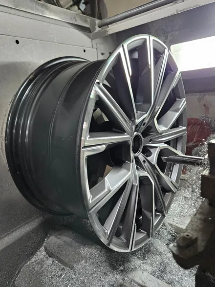 원조[부산휠복원] BMW 760 20인치 휠복원! / 부산 기장군