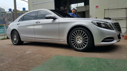 벤츠s350d 순정실버 주차 스크래치 수정겸 블랙 다야컷팅 / 부산 기장군