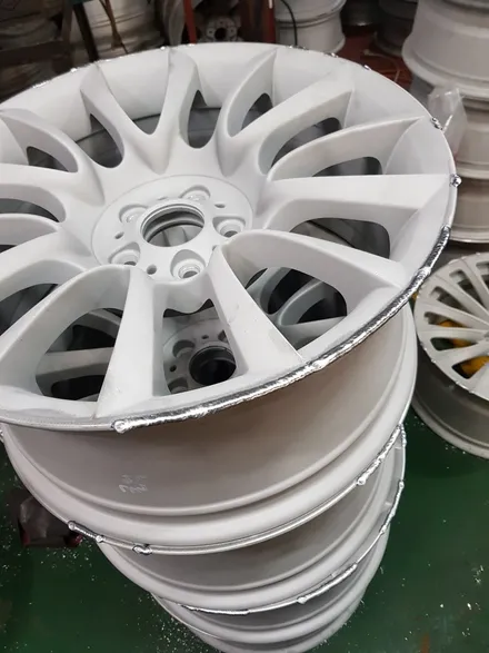 [원조][부산휠복원][부산휠수리][부산휠도색]BMW20인치 인디비쥬얼 휠수리/휠도색 / 부산 기장군