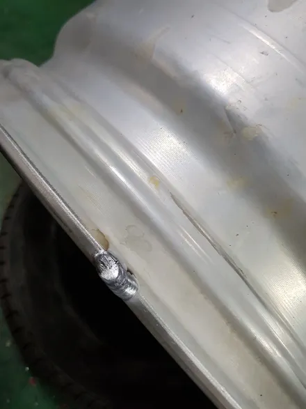 원조[부산휠복원][부산휠수리] [부산휠도색][부산중고휠] BMW F시리즈750 단조포밍휠 주차상처 휠수리/휠복원 다야컷팅재생! / 부산 기장군