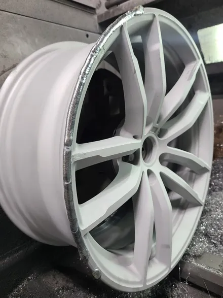 [원조]부산휠수리/부산휠복원 BMW G바디520D 주차상처 휠수리 휠복원 휠도색! / 부산 기장군