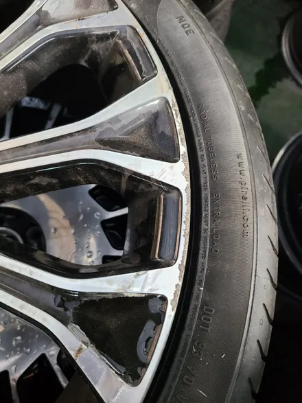 [원조]부산휠복원 벤츠S560 휠수리 휠복원 비용? / 부산 기장군