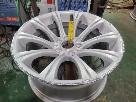 원조[부산휠복원] BMW E60 M5 순정휠 주차상처 휠수리 휠도색 휠복원 작업비용 / 부산 기장군
