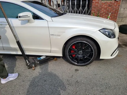 원조[부산휠수리] 벤츠 CLS 63 AMG 휠굴절수리 / 부산 기장군