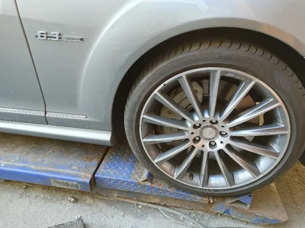 벤츠S63AMG 20인치 주차상처 휠수리 휠복원 휠도색 휠크랙 휠용접 작업하기! / 부산 기장군