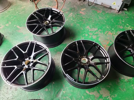 원조[부산휠복원] 벤츠GLE 63AMG 22인치 사고휠 휠복원 / 부산 기장군