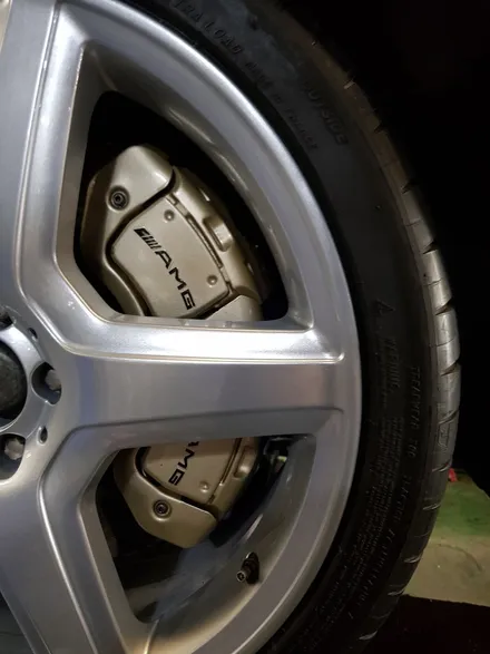 원조[부산휠복원][부산휠수리]벤츠S63amg 20인치 주차상처 휠수리/휠복원/휠도색 / 부산 기장군