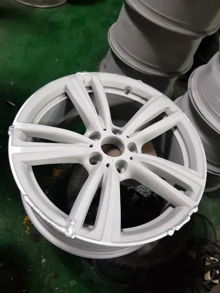 [원조][부산휠복원][부산휠수리][부산휠도색][부산중고휠] BMW442M 19인치 휠수리/휠복원/다야컷팅재생 / 부산 기장군