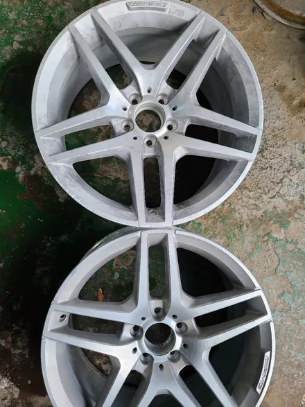 [원조]부산휠수리/부산휠복원 벤츠S400AMG 19인치 주차상처 휠수리 휠복원 다야컷팅 재생하기! / 부산 기장군