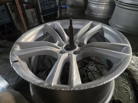 원조[부산 휠복원] BMW F바디 7시리즈 휠복원 휠도색 작업! / 부산 기장군