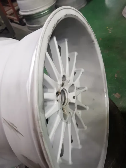 원조[부산휠수리][부산휠복원]BMW 사외품 대략난감 사고건휠수리/휠복원! / 부산 기장군