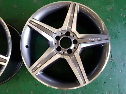 [부산휠복원][부산중고휠][부산휠수리] 벤츠S350AMG 19인치 주차상처 용접가공 다야컷복원 / 부산 기장군