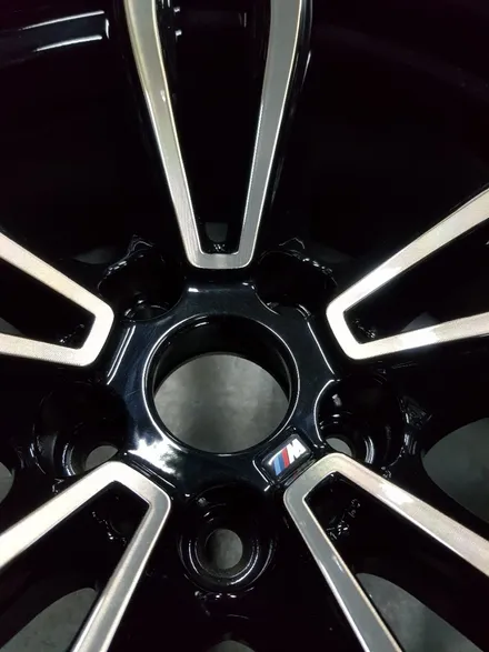 [원조][부산휠복원][부산휠수리][부산중고휠][부산휠도색]BMW G시리즈 647M 19인치 다야컷팅 블랙폴리쉬 다야컷재생! 휠수리/휠복원 / 부산 기장군