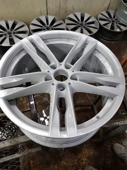 원조[부산휠복원][부산휠수리]부산중고휠  BMW 640 X드라이브 20인치 373M 휠수리 휠복원 휠도색! / 부산 기장군