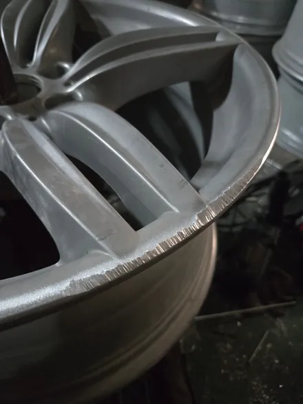 원조[부산휠복원] BMW 351M 휠복원 휠도색 작업! / 부산 기장군
