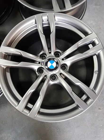 [원조][부산휠복원][부산중고휠][부산휠수리]BMW441M 18인치 부산중고차박람회 3대분 출품합니다! / 부산 기장군