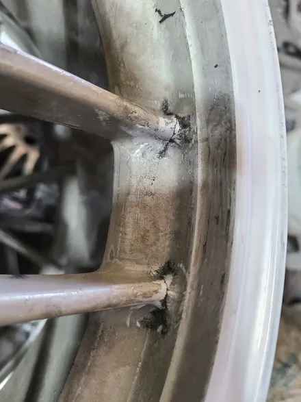 원조[부산휠도색] BBS RGR 18인치 휠수리 휠도색 휠복원 작업비용? / 부산 기장군
