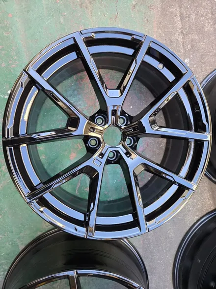 원조[부산휠도색] BMW 20인치 매매상사용 블랙유광 20만 묻지 마 작업! / 부산 기장군