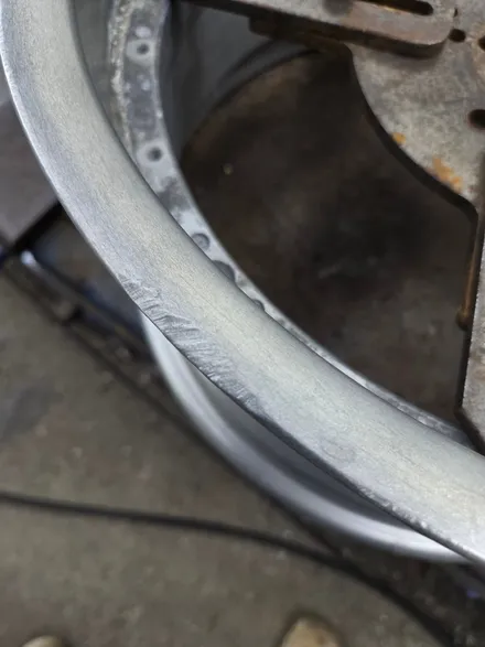 원조[부산휠복원] BMW E39 BBS OEM 제품 휠복원 작업! / 부산 기장군