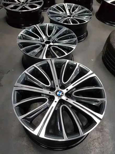 [원조][부산휠수리][부산중고휠][부산휠복원][부산휠도색]BMW G시리즈750 20인치 중고휠 전시판매 / 부산 기장군