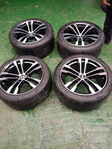 [BMW중고휠][부산중고휠] BMW-X6 M50 20인치 블랙다야컷팅 휠판매! / 부산 기장군