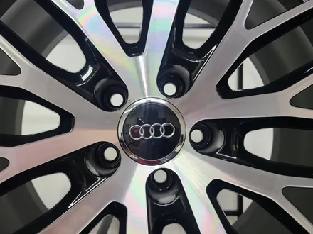 원조[부산휠복원][부산휠수리]아우디 A6 순정 19인치 페리휠 주차상처 휠수리 휠복원 휠도색 다야컷팅 리폼작업! / 부산 기장군