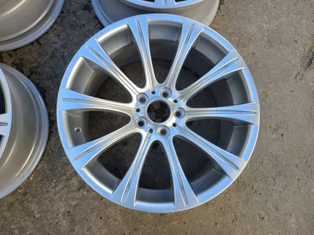 원조[부산휠복원] BMW E60 M5 순정휠 주차상처 휠수리 휠도색 휠복원 작업비용 / 부산 기장군