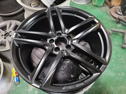 원조[부산휠복원]벤츠 E63 AMG 20인치 주차상처 휠수리 휠복원 다야컷팅 재생하기! / 부산 기장군