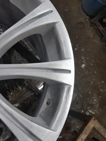 [부산휠수리][부산휠복원][부산중고휠] BMW E60 M5사고건 깨짐수리! / 부산 기장군