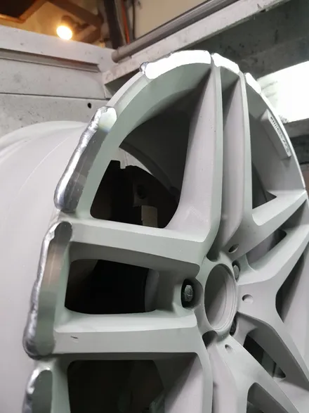 [부산휠복원][부산휠수리][부산휠도색][부산중고휠]벤츠s400AMG 잘못된 휠수리 재작업! / 부산 기장군