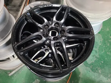 원조[부산휠복원] 벤츠C200 AMG 18인치 사고건 휠수리 휠복원 휠도색 / 부산 기장군