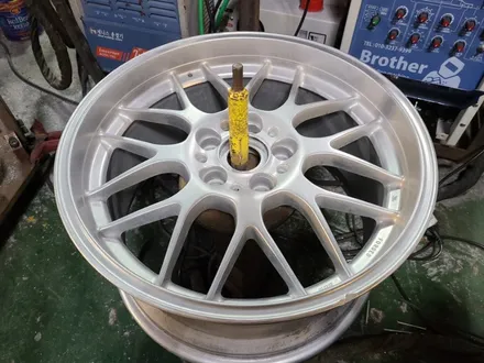 원조[부산휠도색] BBS RGR 18인치 휠수리 휠도색 휠복원 작업비용? / 부산 기장군