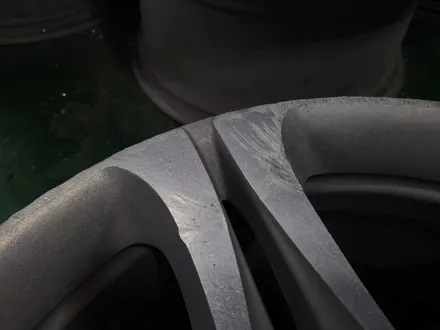 원조[부산휠복원] F바디 BMW 640D 19인치 휠복원 작업 / 부산 기장군