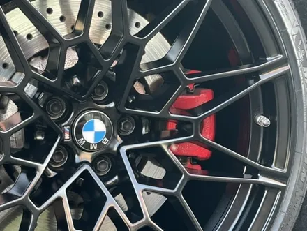 BMW G82 M4 컴페티션 사틴블랙 휠도색