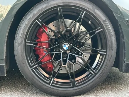 BMW G82 M4 컴페티션 사틴블랙 휠도색