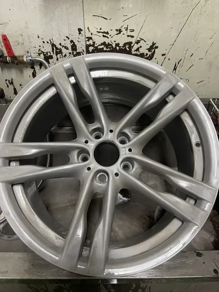 천안) BMW F12 640D 순정 하이퍼실버 휠 복원하기.