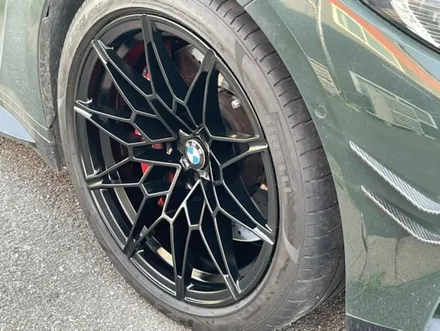 BMW G82 M4 컴페티션 사틴블랙 휠도색