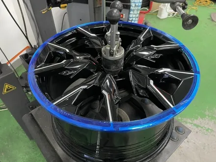 BMW I7 다이아컷팅 휠복원.